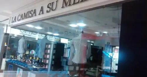 LA CAMISA A SU MEDIDA AVENIDA CHILE LA CAMISA A SU MEDIDA AVENIDA CHILE